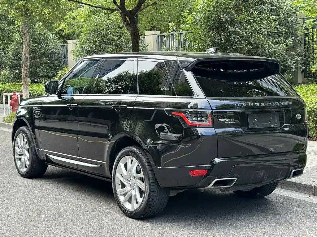 Land Rover Range Rover Sport 2018 — фото 4