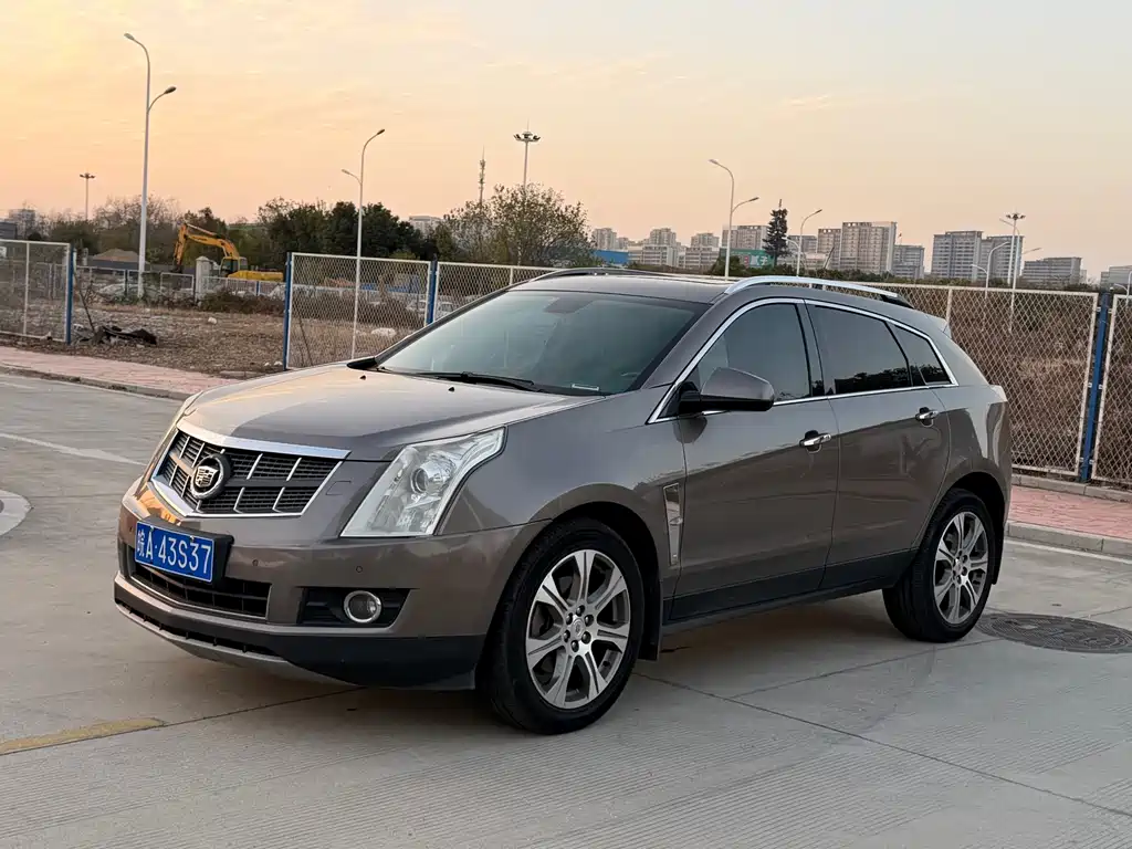 Cadillac SRX 2012