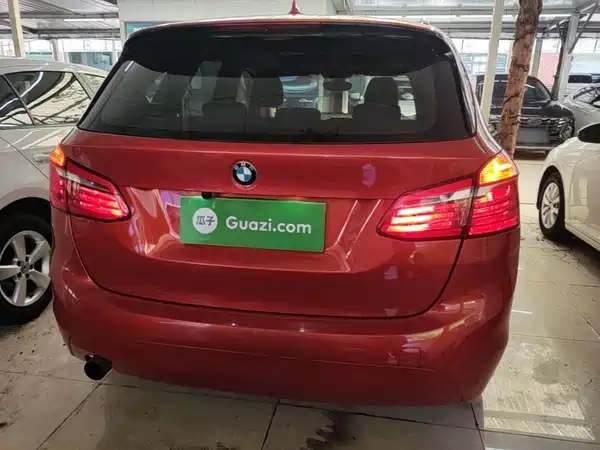 BMW 2 Series Station Wagon 2016