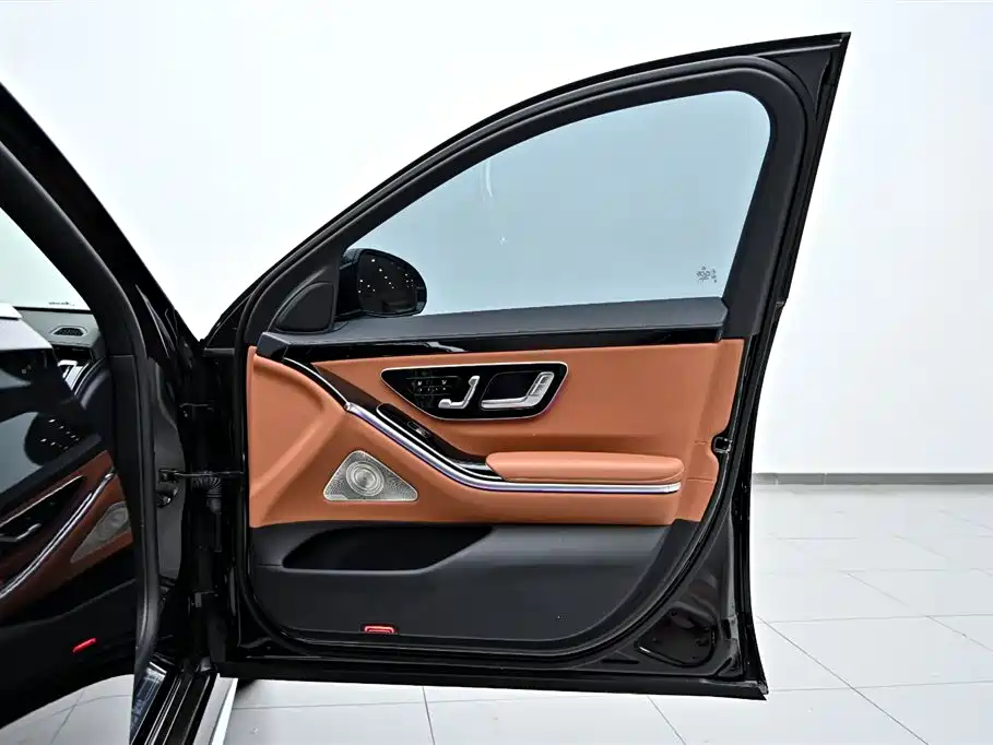 Mercedes-Benz S-Class 2021 — фото 24