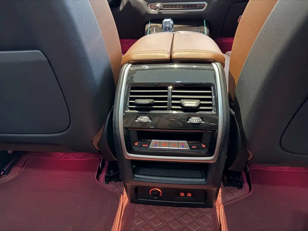 BMW X7 2022 — фото 15