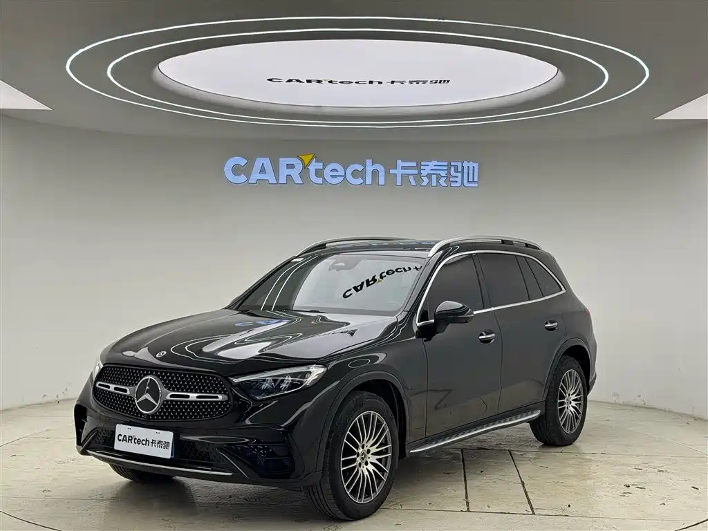 Mercedes-Benz GLC 2023 — фото 1