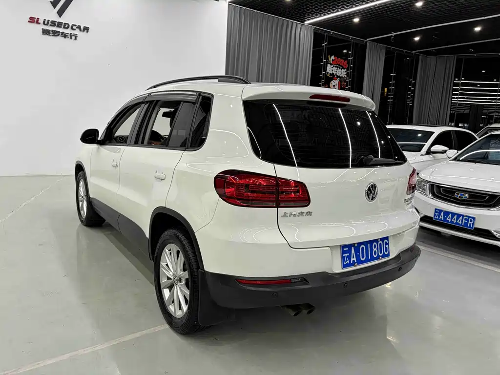 Volkswagen Tiguan 2017 — фото 8