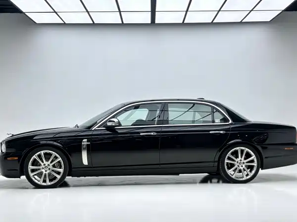 Jaguar XJ 2009