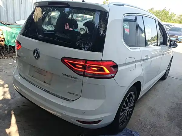 Volkswagen Touran 2017