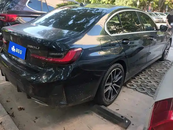 BMW 3 Series 2023