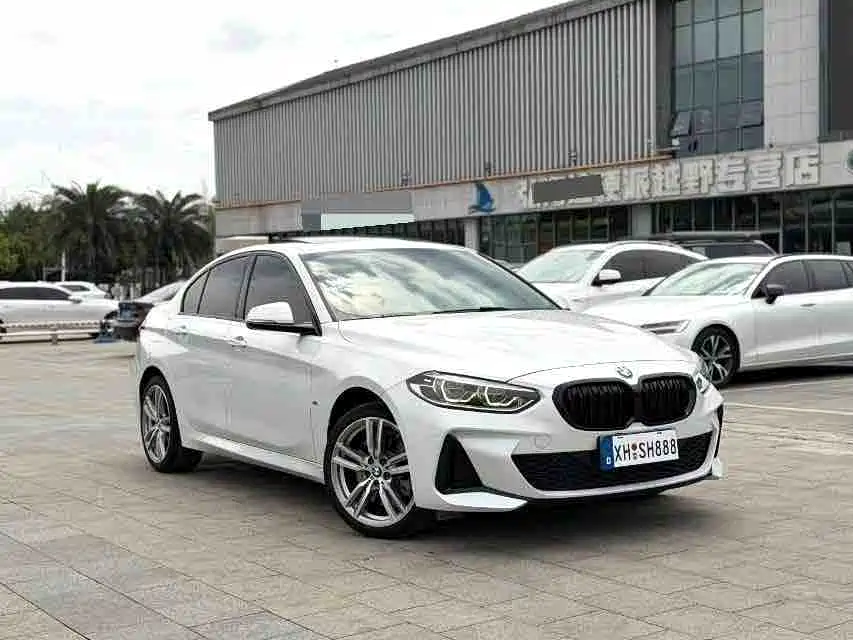 BMW 1 Series 2020 — фото 3