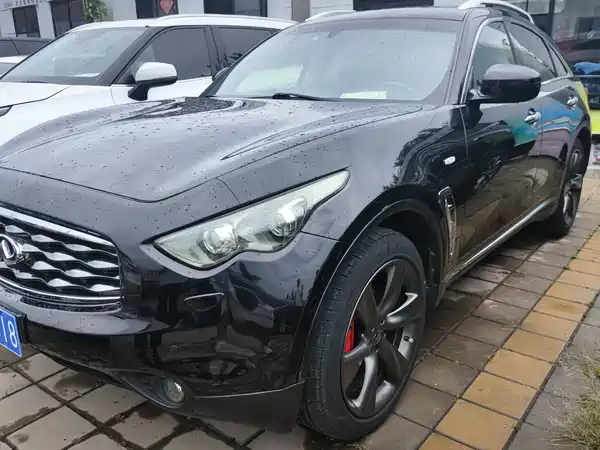 Infiniti FX 2012