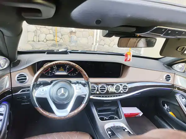 Mercedes-Benz Maybach S-Class 2018