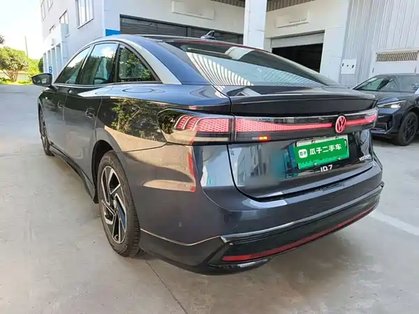 Volkswagen ID.7 VIZZION 2025