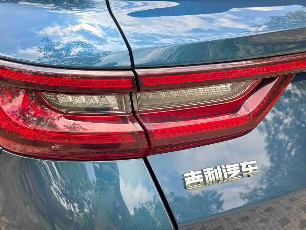 Geely Vision X6 2023 — фото 25