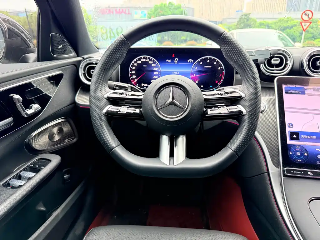 Mercedes-Benz C-Class 2023 — фото 6