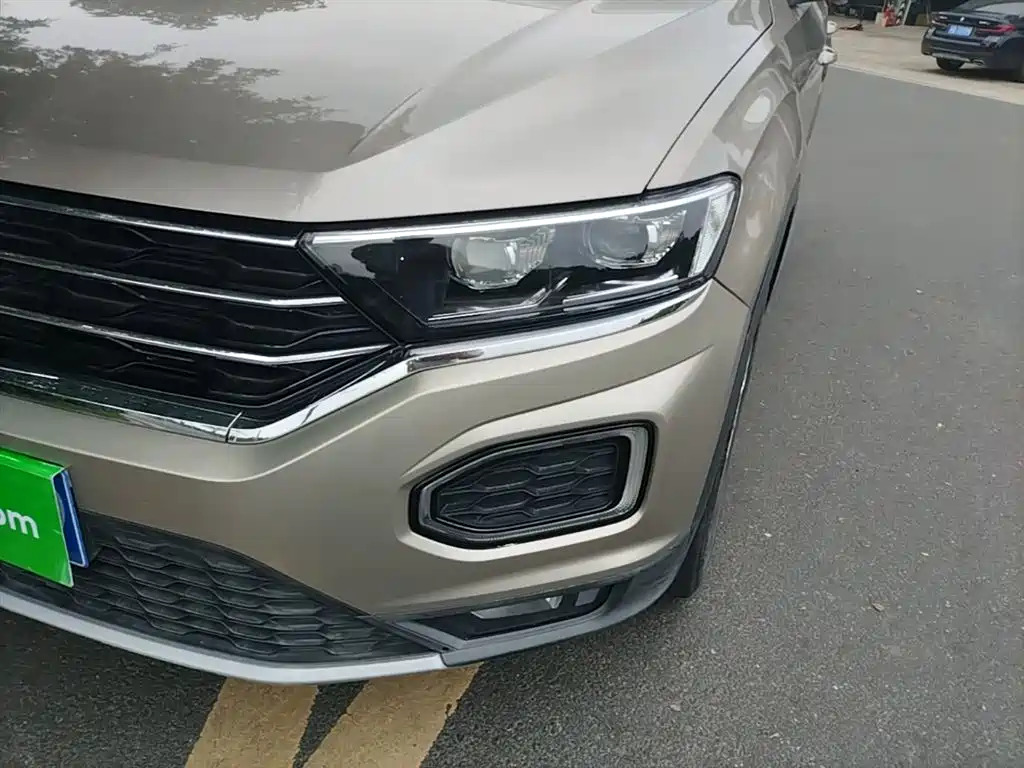 Volkswagen T-Roc 2018 — фото 24