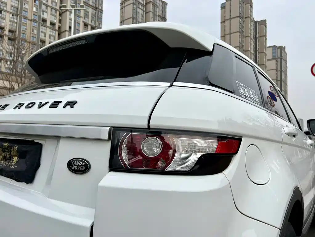 Land Rover Evoque 2012 — фото 10