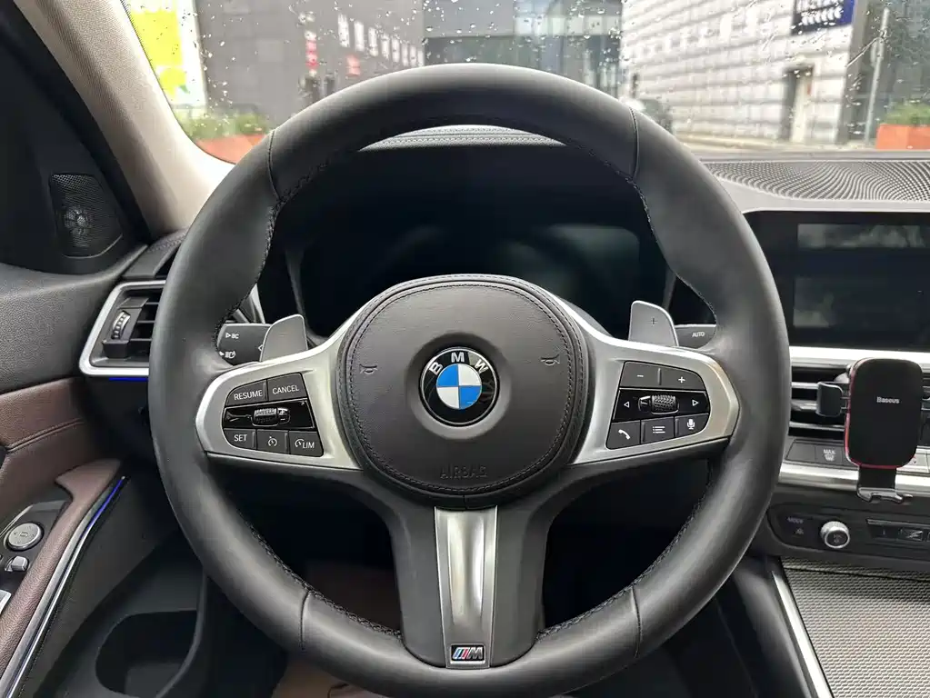 BMW 3 Series 2020 — фото 11