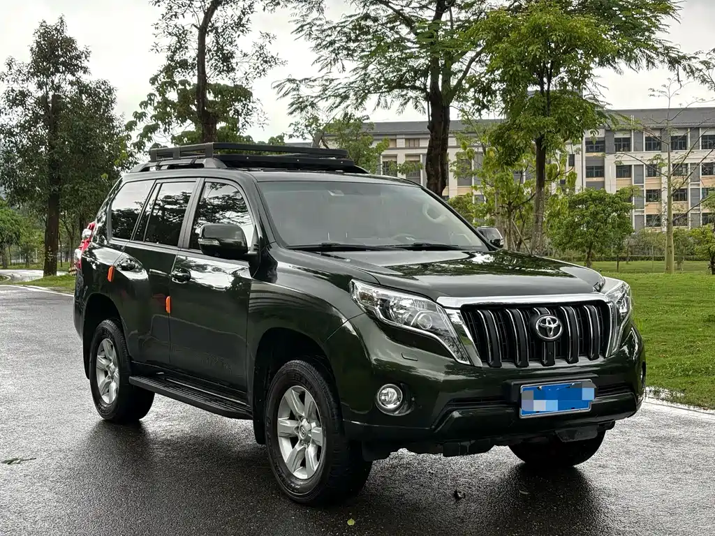 Toyota Prado 2015 — фото 3