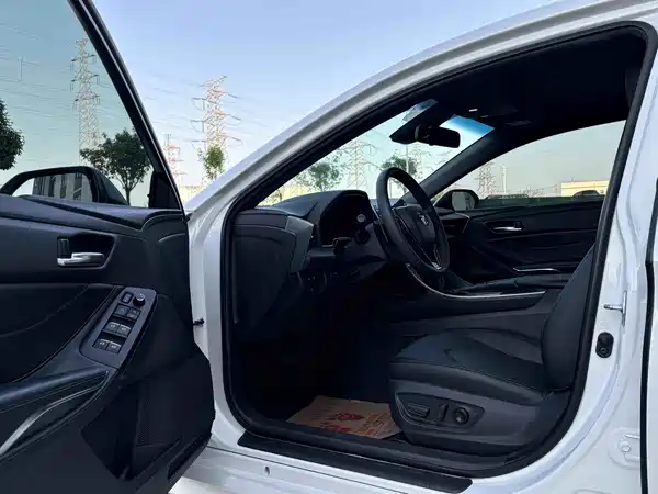 Toyota Avalon 2021