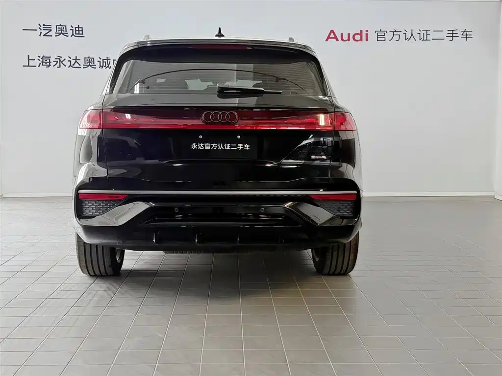 Audi Q6 2025 — фото 15
