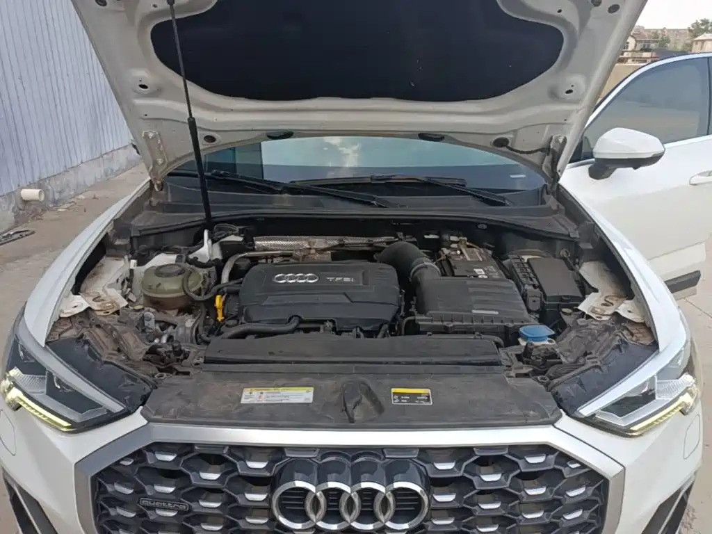 Audi Q3 Sportback 2021 — фото 20