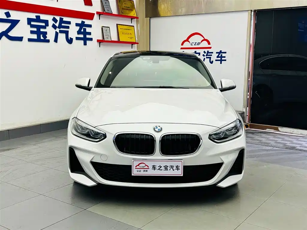 BMW 1 Series 2023