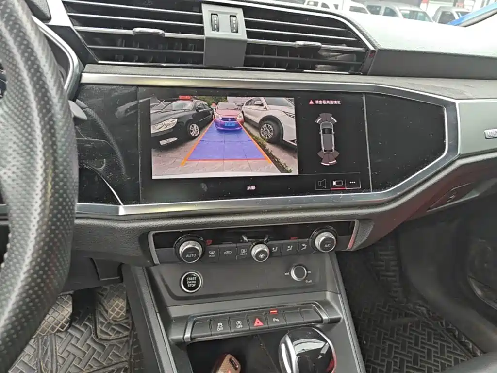 Audi Q3 Sportback 2022 — фото 13