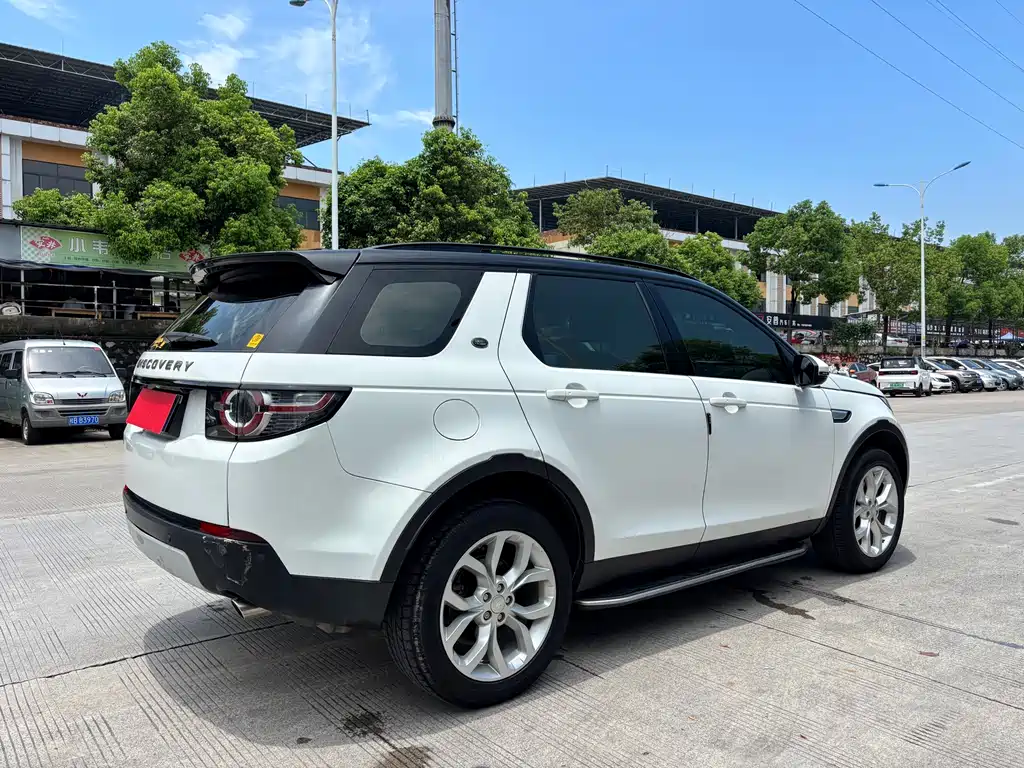 Land Rover Discovery Sport 2016