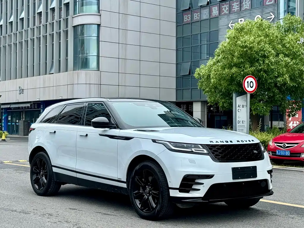 Land Rover Velar 2021 — фото 3