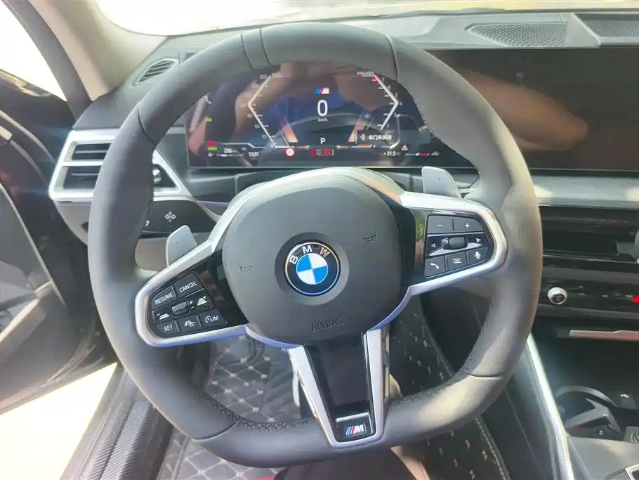 BMW 3 Series 2026 — фото 15