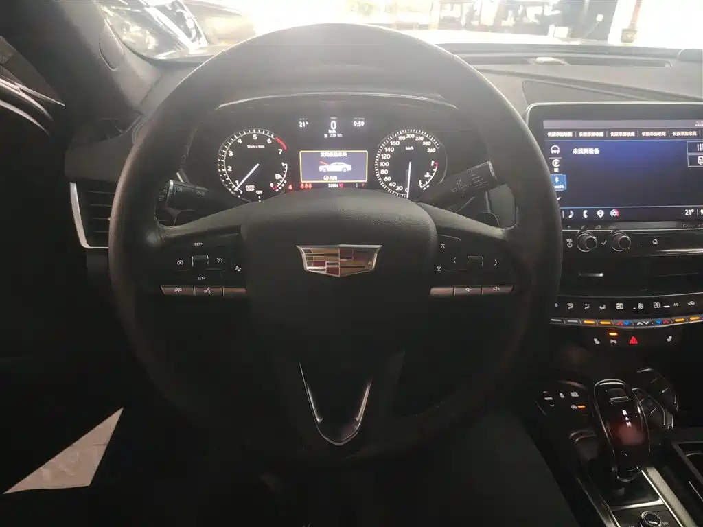 Cadillac CT5 2021 — фото 11