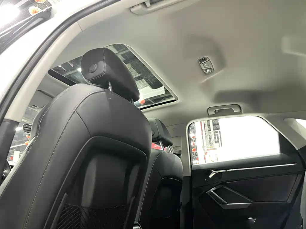 Audi Q3 Sportback 2021 — фото 13