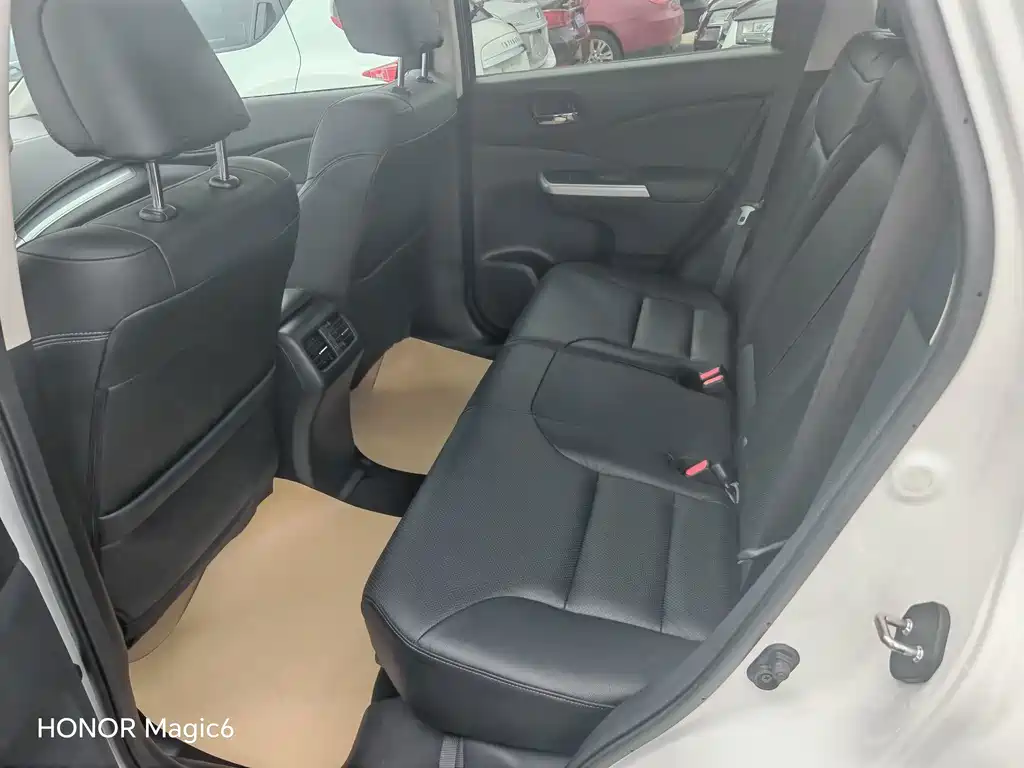 Honda CR-V 2017 — фото 17