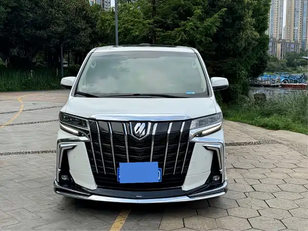 Toyota Alphard 2019