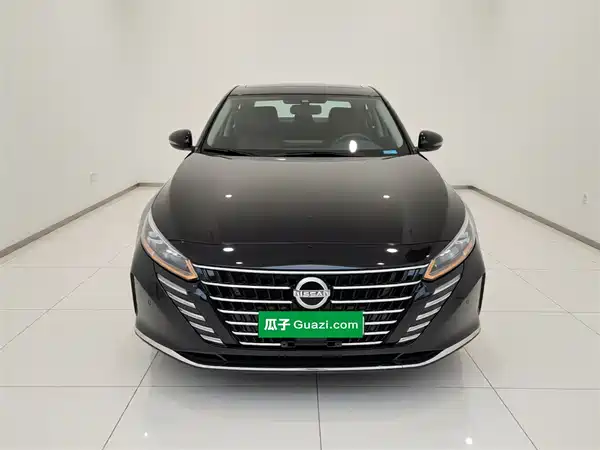 Nissan Teana 2022