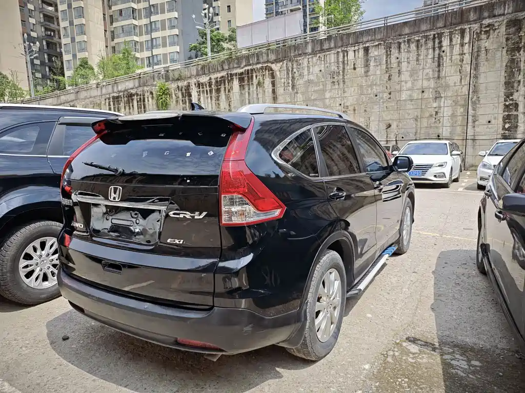 Honda CR-V 2015 — фото 11