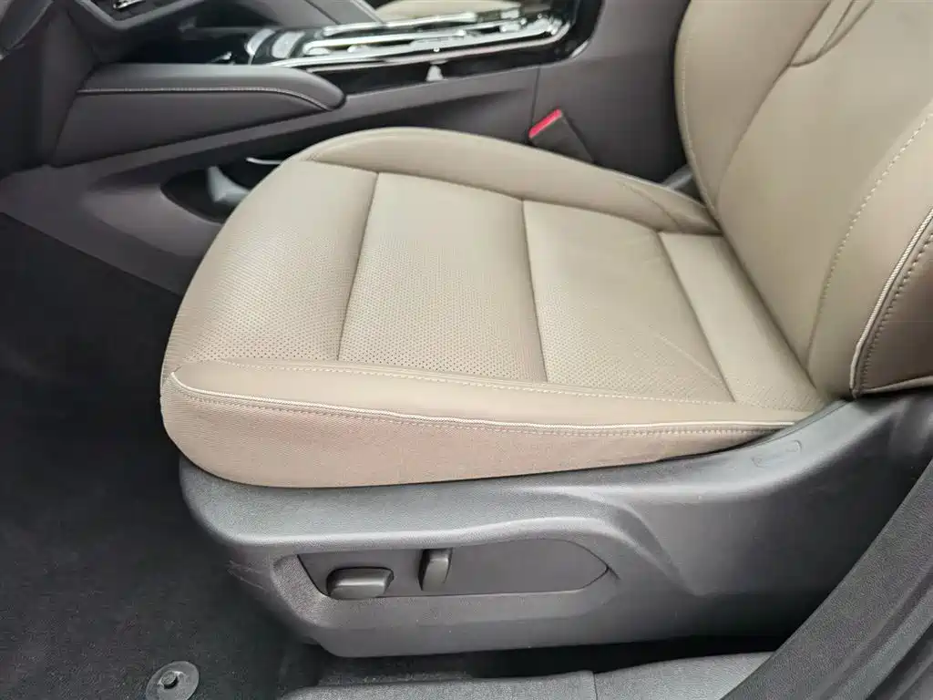 Buick Envision Plus 2024 — фото 20