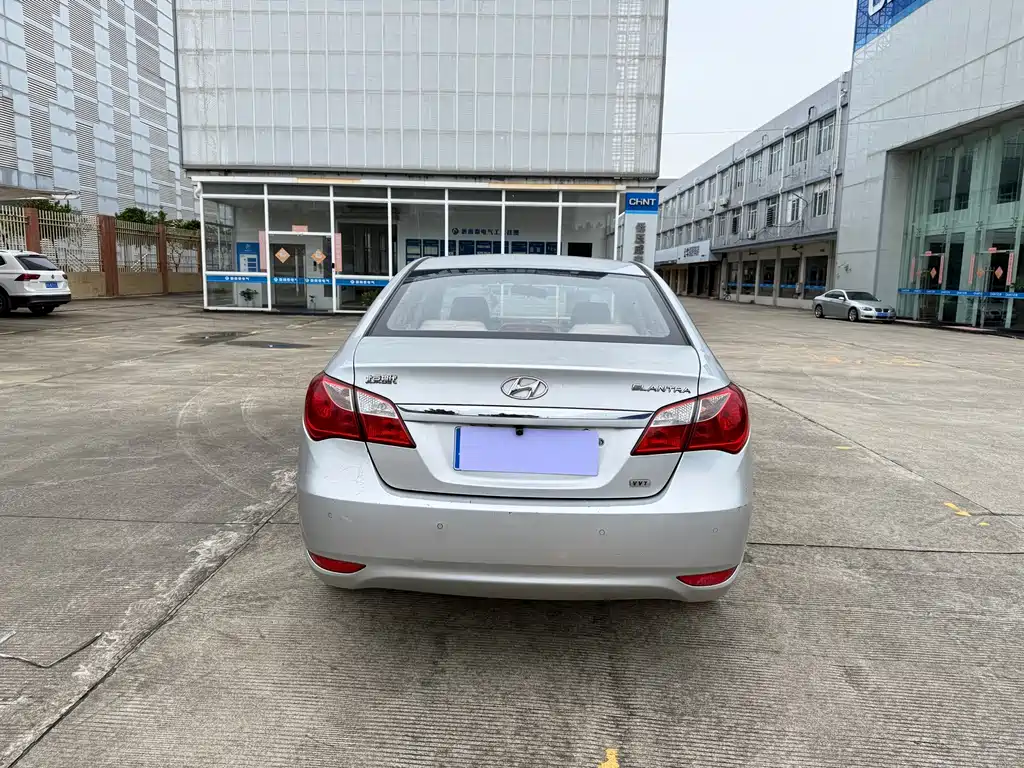Hyundai Joyful 2012