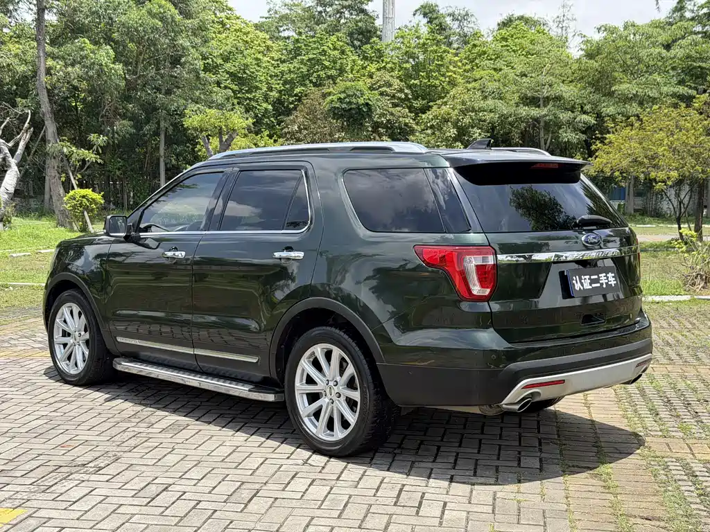 Ford Explorer 2017 — фото 13