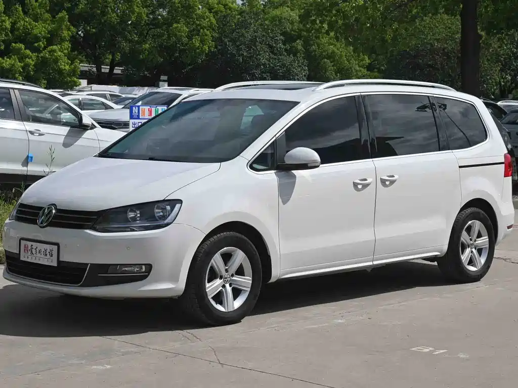 Volkswagen Sharan 2014 — фото 1