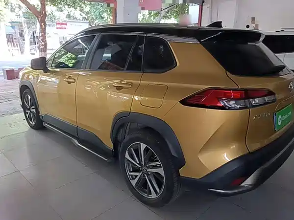 Toyota Frontlander 2022