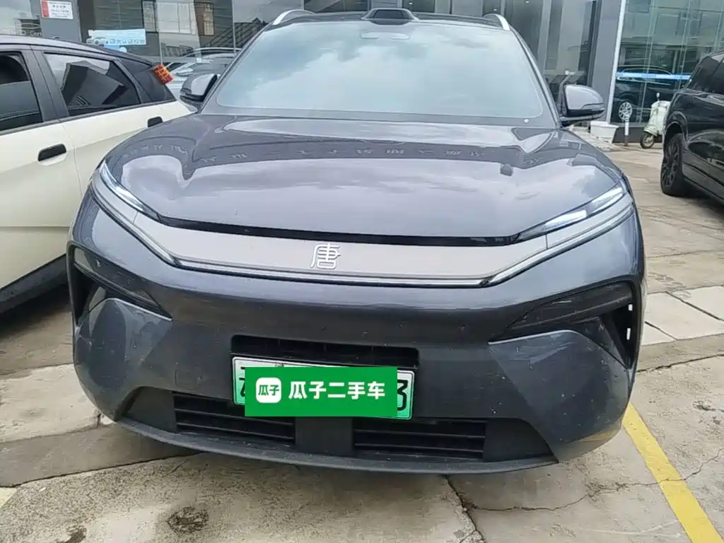 BYD Tang L 2025