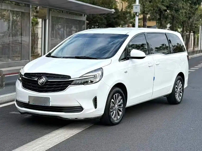 Buick GL8 2022