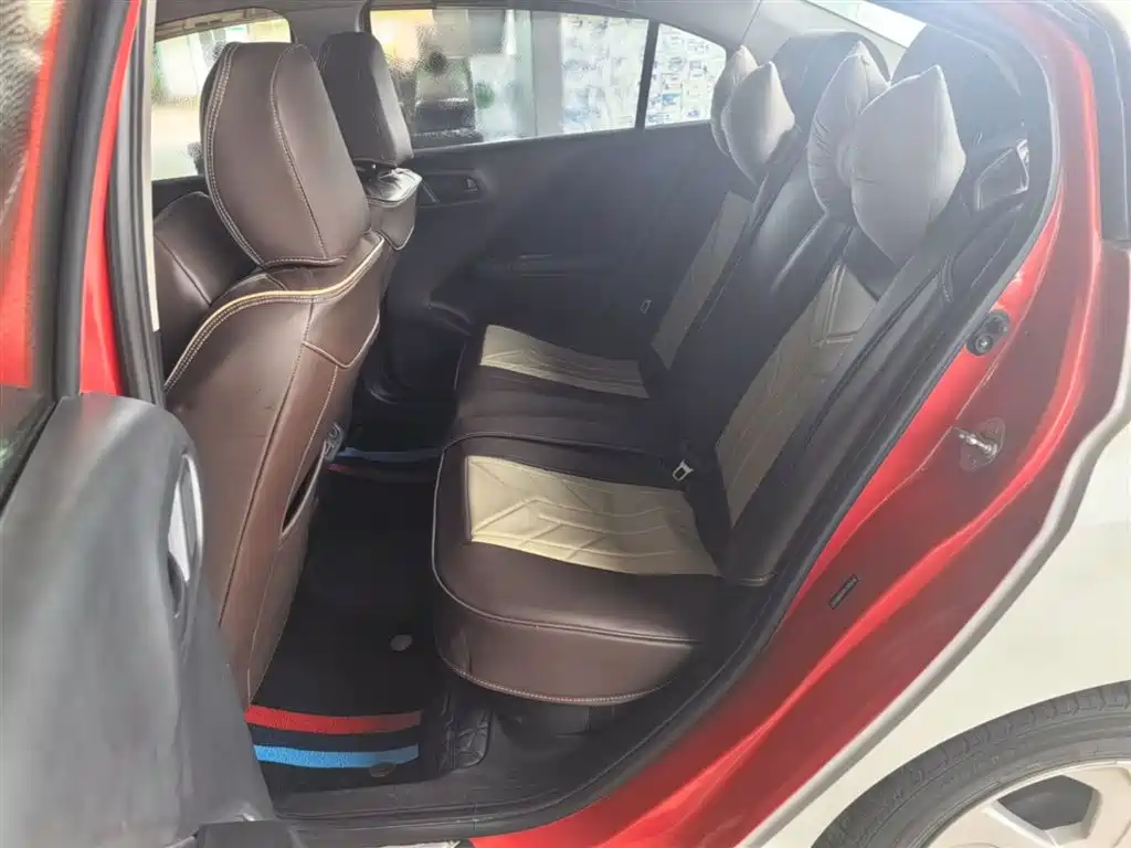 Honda City 2015 — фото 17