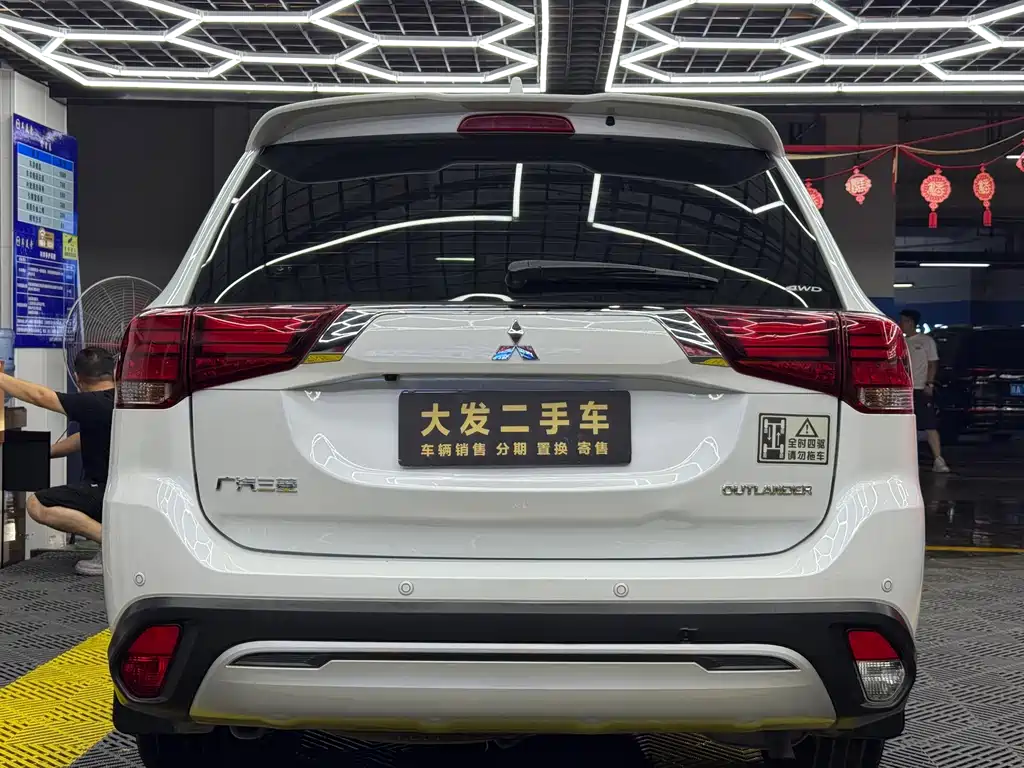Mitsubishi Outlander 2019