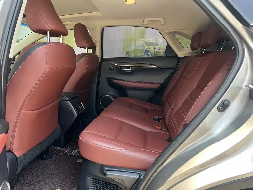 Lexus NX 2016
