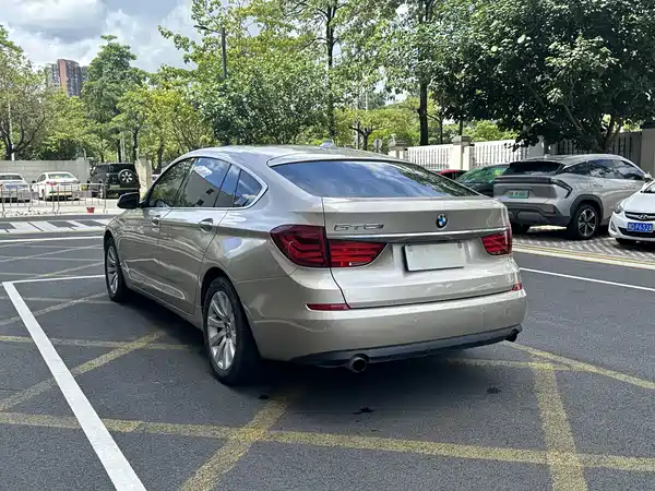 BMW 5 Series GT 2010