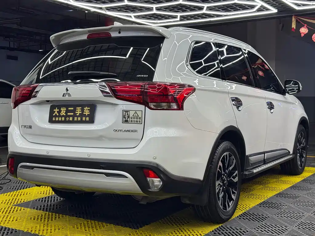 Mitsubishi Outlander 2019