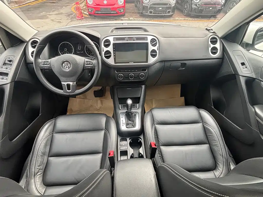 Volkswagen Tiguan 2018 — фото 15