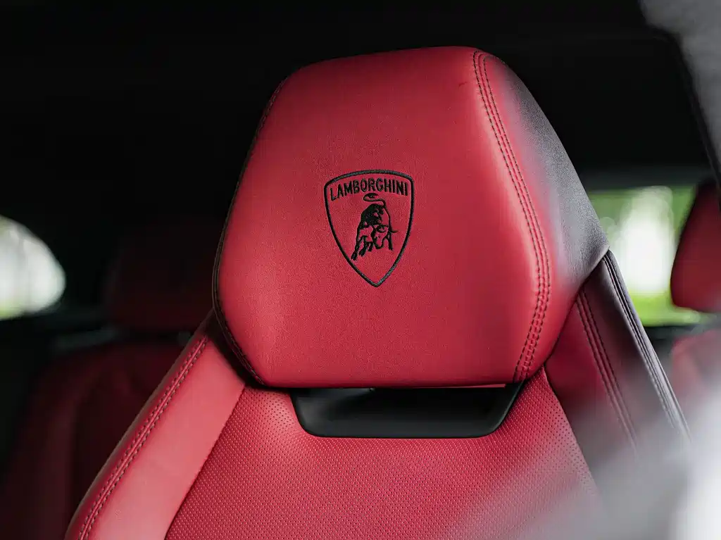 Lamborghini Urus 2021 — фото 13