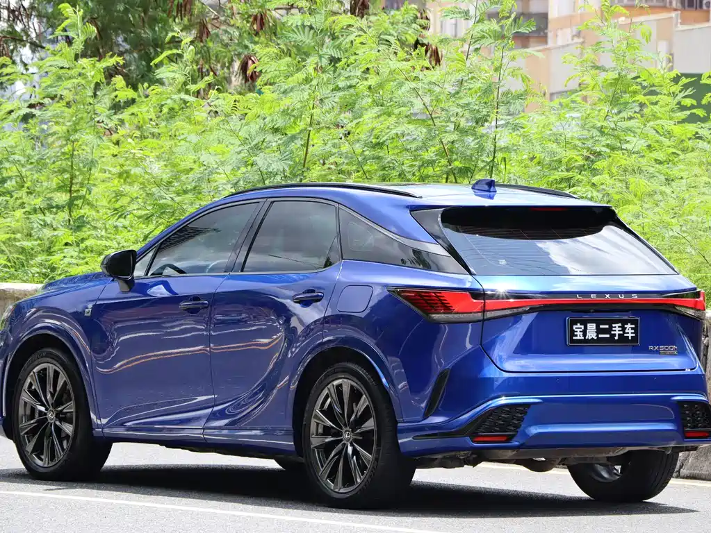 Lexus RX 2023