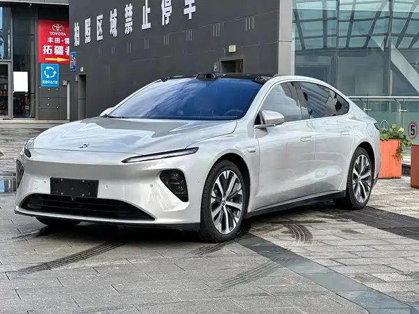 NIO ET7 2022